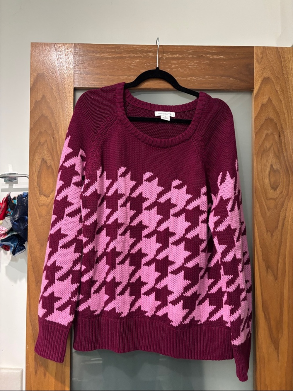 Liz Claiborne Berry and Pink Houndstooth Crewneck Sweater